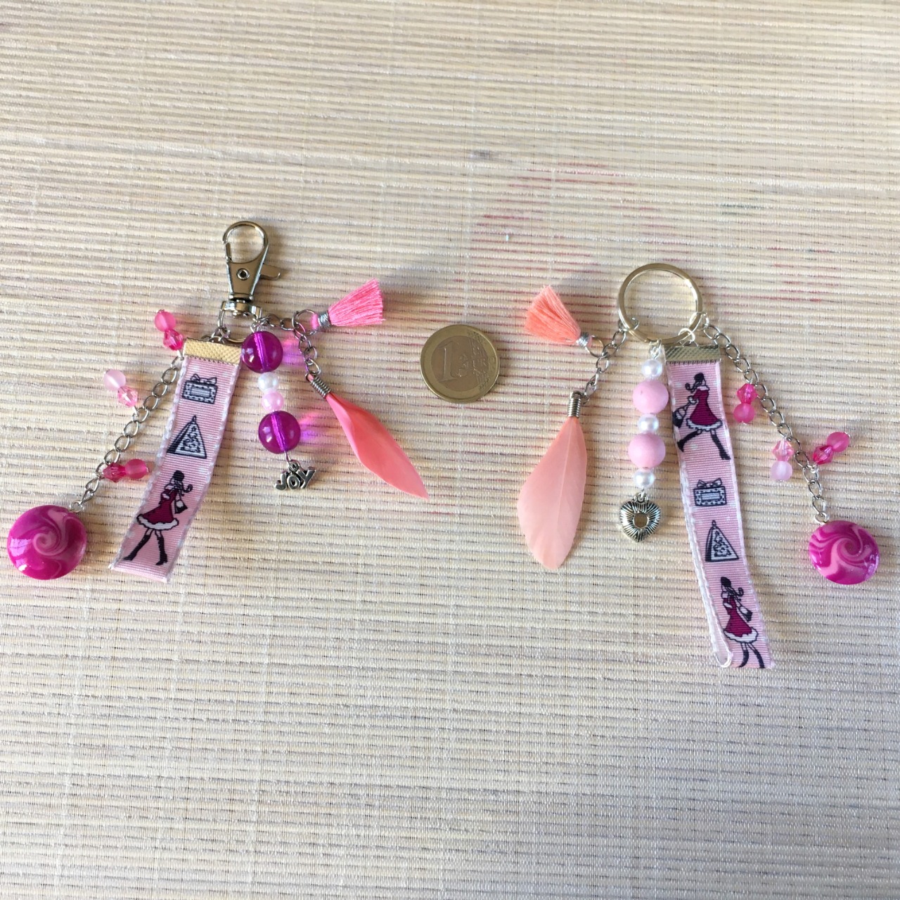 Porte-clefs / bijou de sac, rose - Pyreneesia
